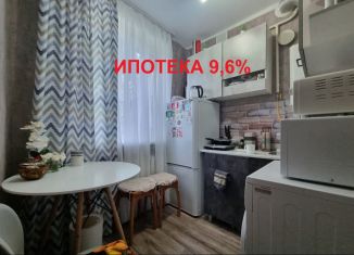 2-комнатная квартира на продажу, 37.3 м2, Волгоград, улица Воровского, 6, Дзержинский район