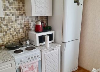 Продажа 1-ком. квартиры, 36 м2, Курск, проспект Анатолия Дериглазова, 23