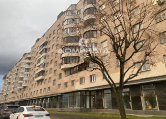 Трехкомнатная квартира на продажу, 76 м2, Санкт-Петербург, улица Турку, 5/13, муниципальный округ Купчино