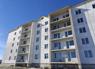 Продажа трехкомнатной квартиры, 76 м2, деревня Малково, Еловая улица, 10