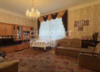 Продается 3-комнатная квартира, 83 м2, Новочеркасск, улица Петрова, 23