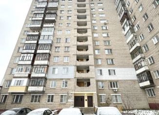 Продаю 2-ком. квартиру, 52 м2, Ярославль, Фрунзенский район, улица Калинина, 17