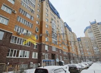 Продаю однокомнатную квартиру, 44 м2, Омск, проспект Комарова, 15