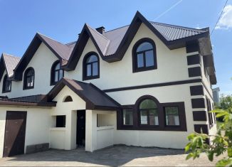 Продам таунхаус, 268.8 м2, деревня Зинино