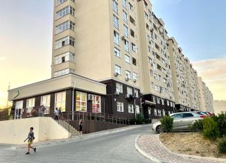 Продам 2-комнатную квартиру, 60 м2, Севастополь, улица Горпищенко, 145к3