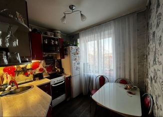 Продается трехкомнатная квартира, 56 м2, Кемеровская область, Новая улица, 47