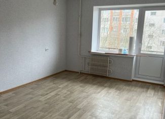 Продам 1-комнатную квартиру, 338 м2, Сосновый Бор, улица Красных Фортов