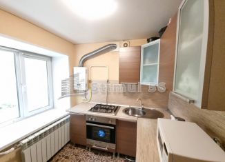 Продается 2-ком. квартира, 41.2 м2, Оренбург, Туркестанская улица, 4А