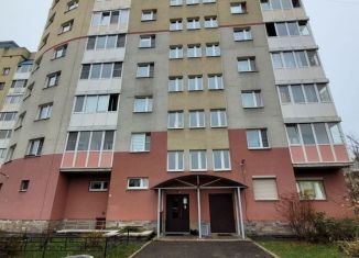 Продам двухкомнатную квартиру, 59 м2, Сестрорецк, Приморское шоссе, 279