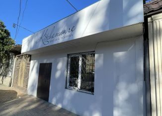 Сдам в аренду офис, 30 м2, Махачкала, улица Мирзабекова, 120, Кировский внутригородской район