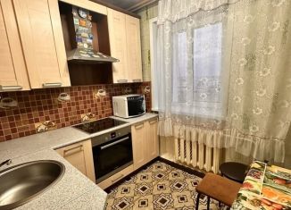 Продается 3-комнатная квартира, 54.1 м2, Черемхово, улица Куйбышева, 4