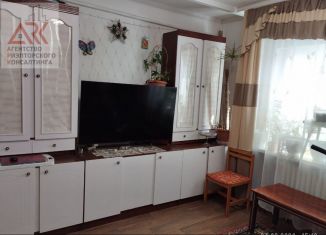 Продажа 2-комнатной квартиры, 60.3 м2, Крым, Украинская улица, 32