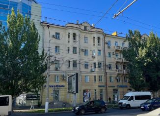 Сдам 3-комнатную квартиру, 65.7 м2, Волгоград, Рабоче-Крестьянская улица, 8, Ворошиловский район