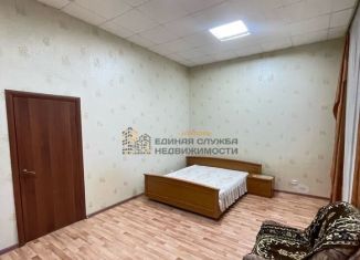 Сдается в аренду 3-ком. квартира, 102 м2, Республика Башкортостан, улица Максима Рыльского, 30