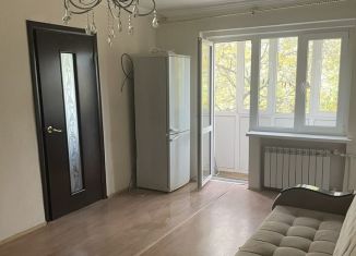 Сдам 2-ком. квартиру, 50 м2, Грозный, проспект В.В. Путина, 1А, Ахматовский район