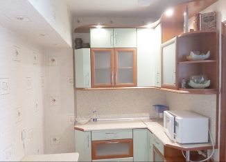 Продается 2-ком. квартира, 37.5 м2, Симферополь, Залесская улица, 14, Центральный район