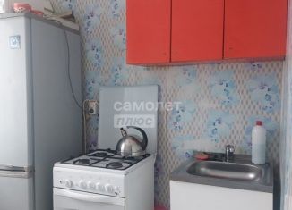 Продажа 4-комнатной квартиры, 60 м2, Омск, улица Малиновского, 8Б