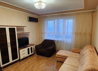 Аренда трехкомнатной квартиры, 65 м2, Казань, улица Гаврилова, 8А