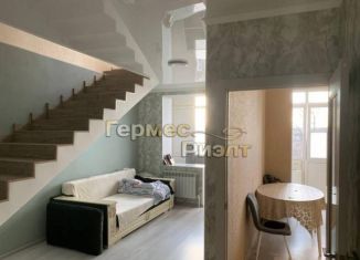 Продам 3-ком. квартиру, 64 м2, Ставропольский край, улица Яблонька, 115