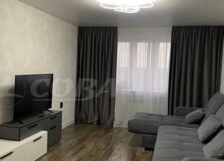 Продаю 2-комнатную квартиру, 60 м2, Тобольск, микрорайон 7А, 21Б