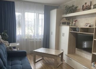 Продается 3-ком. квартира, 55 м2, Усолье-Сибирское, Ленинский проспект, 4