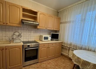 Сдам в аренду 1-ком. квартиру, 40 м2, Москва, улица Академика Пилюгина, 8к1, Ломоносовский район