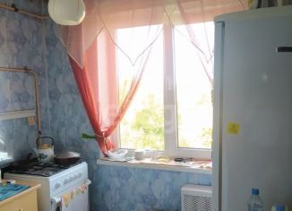 Продается трехкомнатная квартира, 49.3 м2, Омск, улица Путилова, 11А