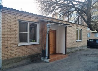 Продажа 4-комнатной квартиры, 60 м2, Моздок, Коммунистическая улица, 31