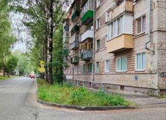 Продам однокомнатную квартиру, 32 м2, Йошкар-Ола, улица Осипенко, 44