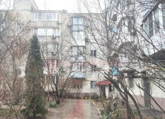 Продается 2-ком. квартира, 65 м2, Ростов-на-Дону, Дальний переулок, 19