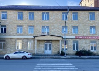 Аренда помещения свободного назначения, 1500 м2, Махачкала, улица Бейбулатова, 14, Ленинский район