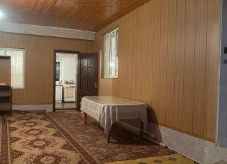 Аренда дома, 80 м2, посёлок городского типа Ленинкент, улица Сайдуллы Магомедова, 14