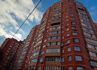 Сдам 2-ком. квартиру, 65 м2, Химки, Вишнёвая улица, 14