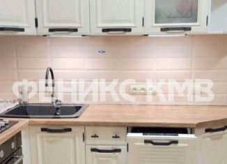 Продам 2-ком. квартиру, 68 м2, Ставропольский край, улица Зорге, 3