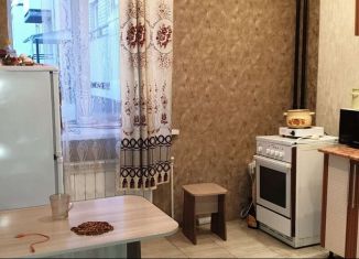 Сдаю в аренду 2-комнатную квартиру, 57 м2, Улан-Удэ, 105-й микрорайон, 32