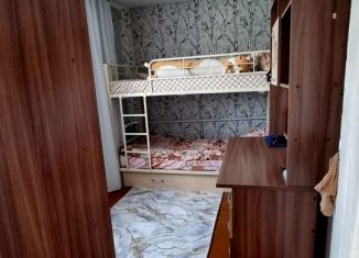 Продам 4-ком. квартиру, 61 м2, Екатеринбург, метро Геологическая, Заводская улица, 17