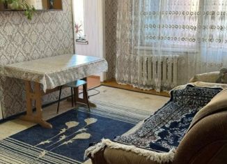 Сдача в аренду 3-ком. квартиры, 70 м2, Махачкала, улица Абдуразака Шахбанова, 22