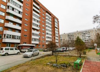 Продам двухкомнатную квартиру, 54 м2, Новосибирская область, улица Петухова, 130/1