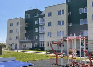 Продается 3-комнатная квартира, 79.7 м2, деревня Болтино, улица Баздырева, 3