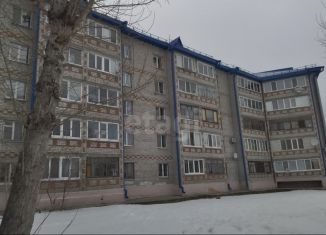 Продается трехкомнатная квартира, 66.5 м2, посёлок городского типа Боровский, улица Мира, 20