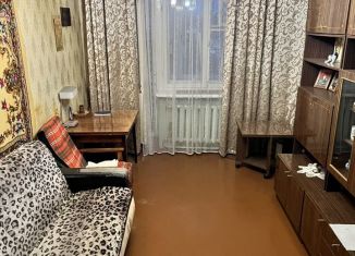 Продаю 3-ком. квартиру, 59 м2, Ликино-Дулёво, Юбилейная улица, 1