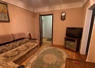 Сдается в аренду 3-ком. квартира, 65 м2, Каспийск, улица Амет-хан Султана, 2В