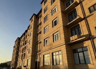 Продам многокомнатную квартиру, 49 м2, Дагестан, Московская улица, 49к5