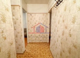 Сдается в аренду двухкомнатная квартира, 45 м2, Старый Оскол, микрорайон Парковый, 1