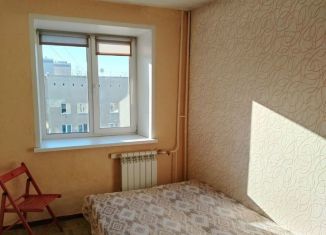 Сдаю в аренду 1-ком. квартиру, 28 м2, Кемеровская область, улица Веры Волошиной, 37