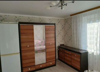 Продам квартиру студию, 18 м2, Старый Оскол, микрорайон Интернациональный, 12