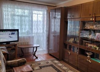 Продаю 3-ком. квартиру, 58 м2, Татарстан, улица Радищева, 10