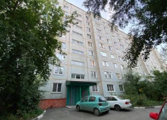 Трехкомнатная квартира на продажу, 62.5 м2, Омск, Зелёный бульвар, 10