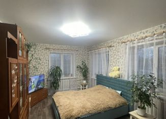 Продам 2-ком. квартиру, 42.5 м2, Рыбинск, улица Элеватор, 3