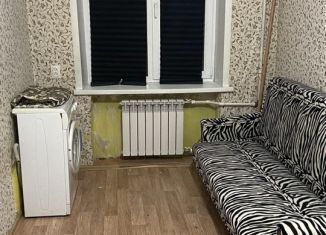 Сдается в аренду 3-ком. квартира, 42 м2, Самара, Средне-Садовая улица, 1, Советский район